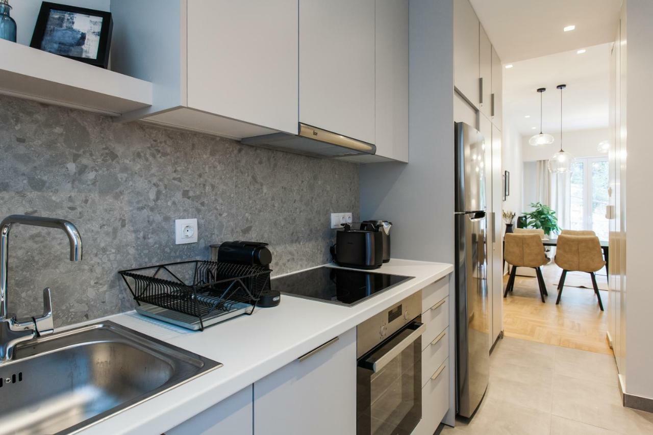 Peaceful 2Bd Apartment In Kolonaki By Upstreet เอเธนส์ ภายนอก รูปภาพ