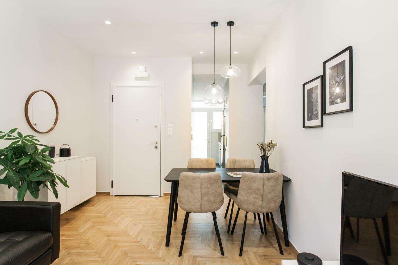Peaceful 2Bd Apartment In Kolonaki By Upstreet เอเธนส์ ภายนอก รูปภาพ
